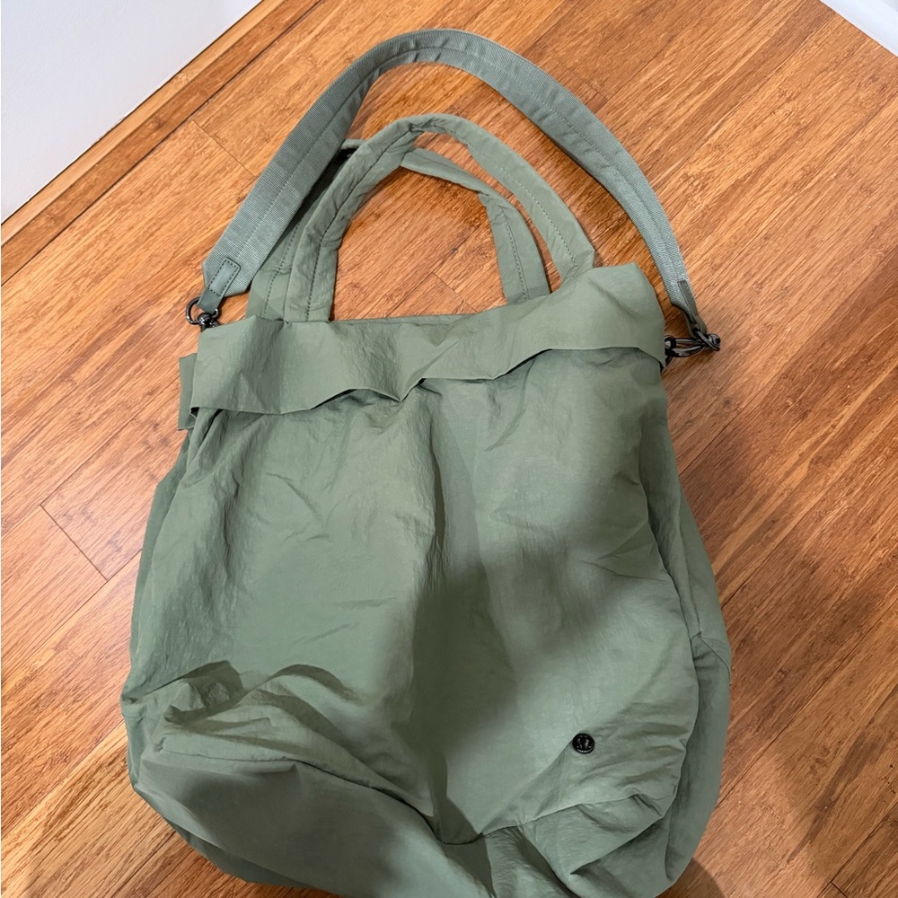 Lululemon Travel/Gym Tote